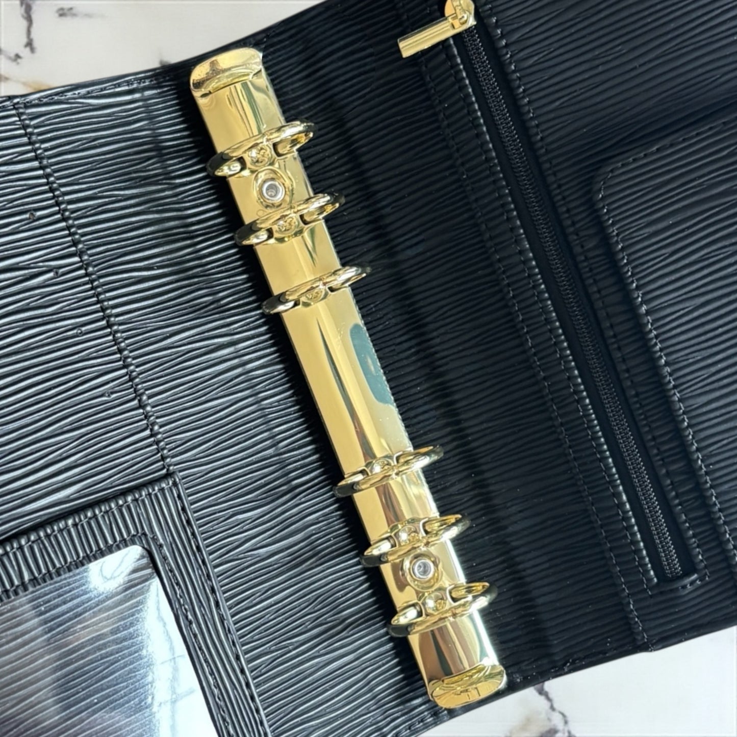 The Luxe Binder - Noir